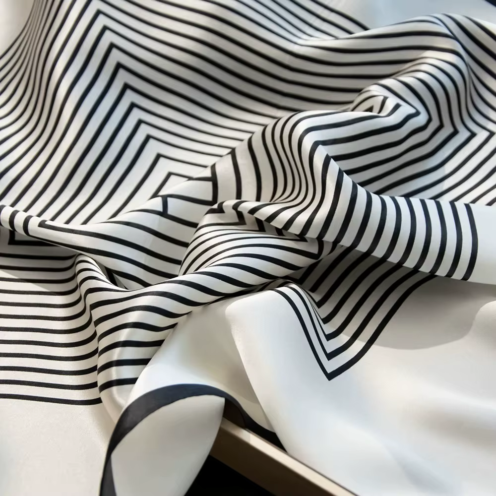 Foulard en Soie Naturelle 100% Véritable pour Femme
