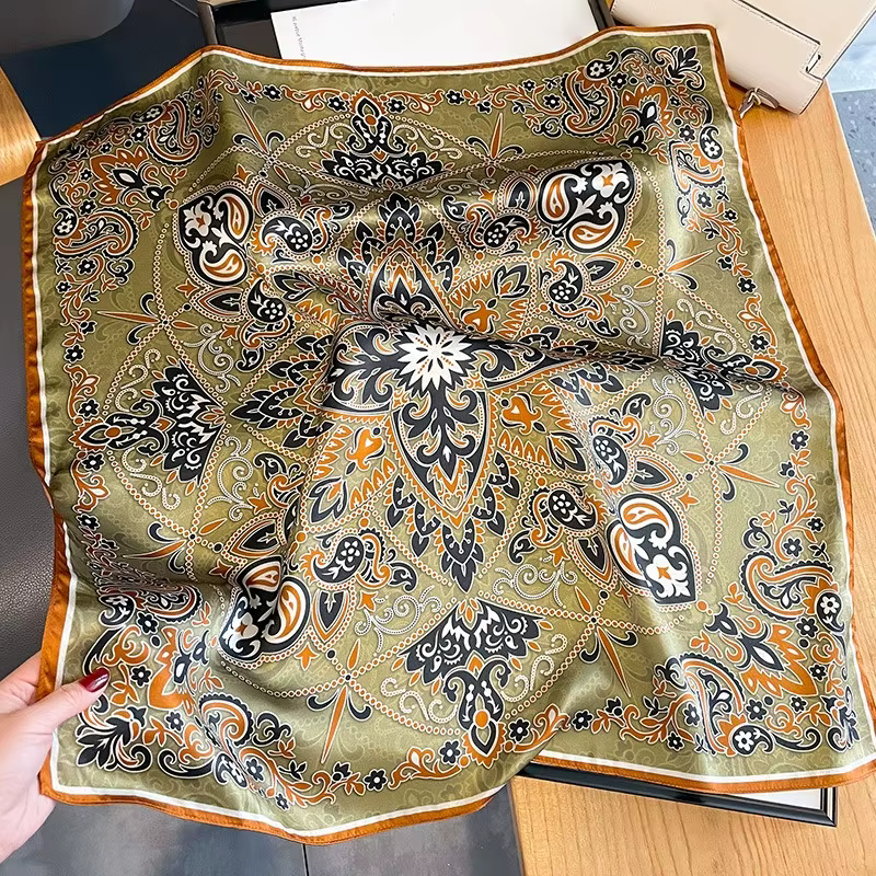 Foulard 100% Soie de Mûrier pour Femme