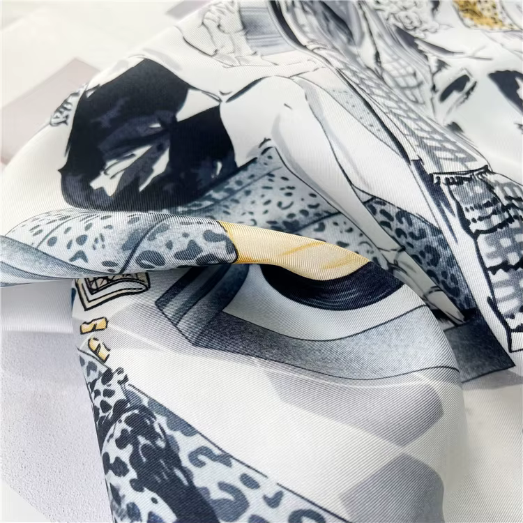 Foulard Carré Mûrier Pur pour Femme