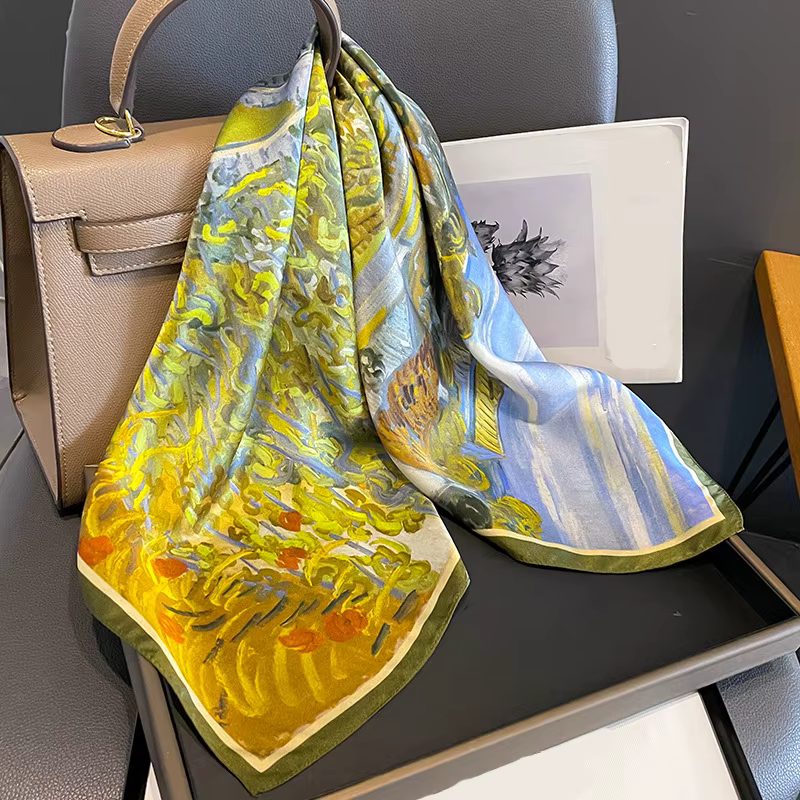 Élégant foulard carré 100 % pure soie pour femme