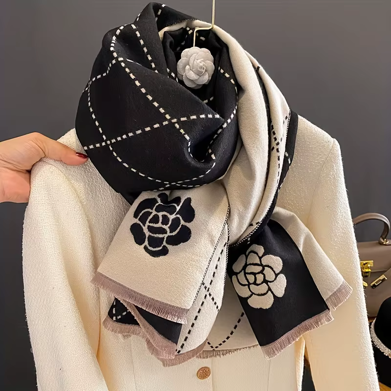 Écharpe Jacquard camélia géométrique élégante