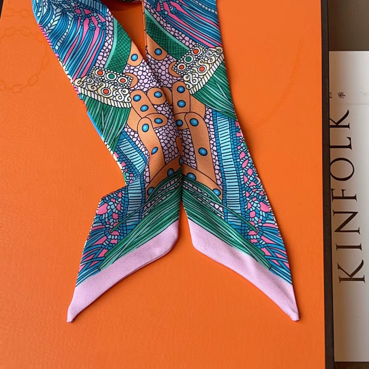 Foulard en soie imprimé rétro français 5x90cm