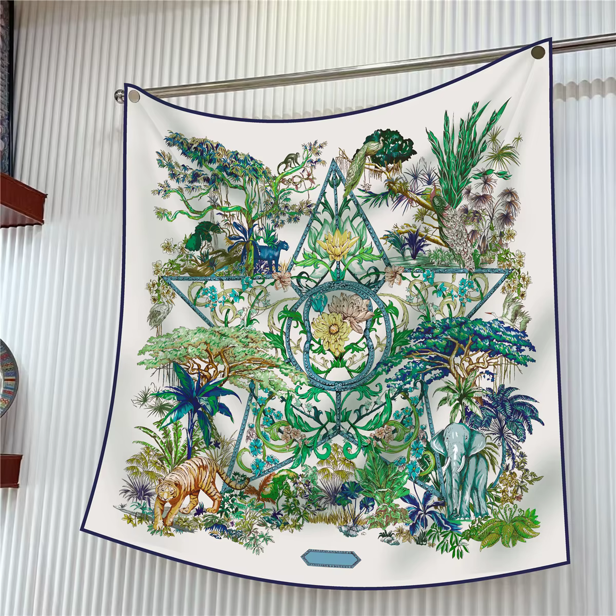 Offre spéciale Foulard en soie femmes imprimé foulards carrés tête Echarpes