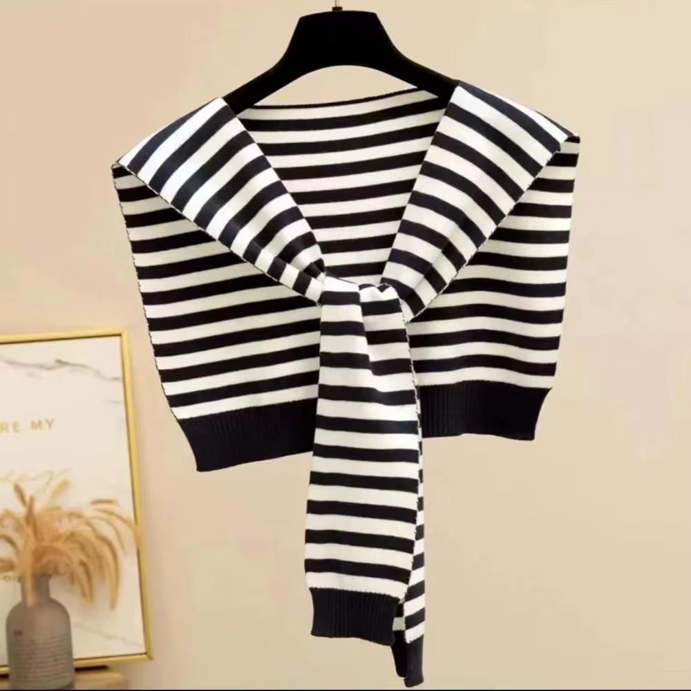 Châle tricoté léger et tendance