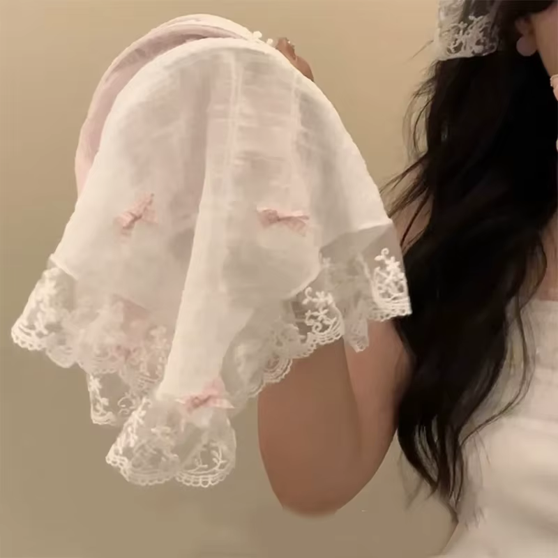 Foulard triangle en dentelle pour femmes et filles