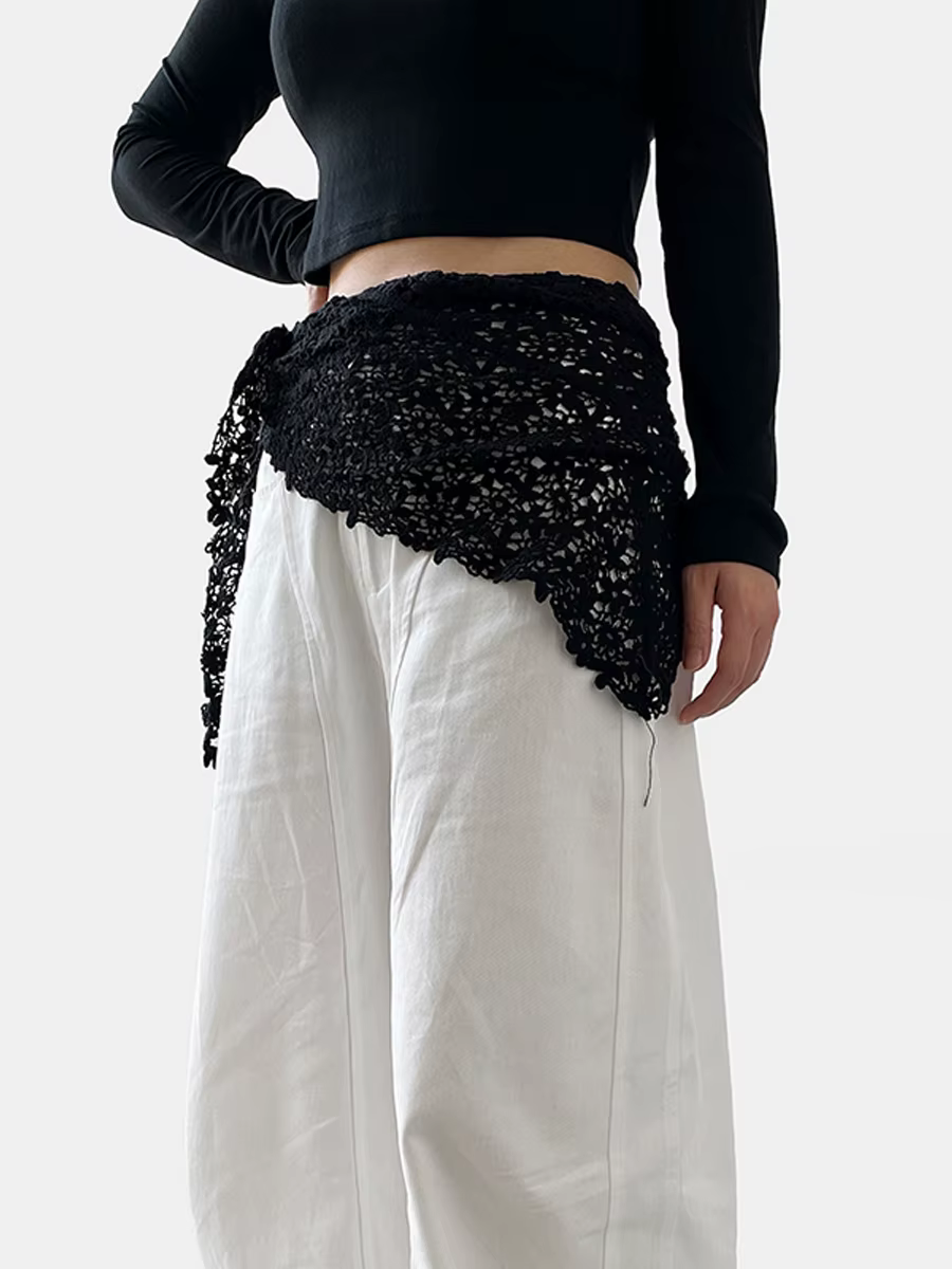 Écharpe triangulaire en dentelle au crochet