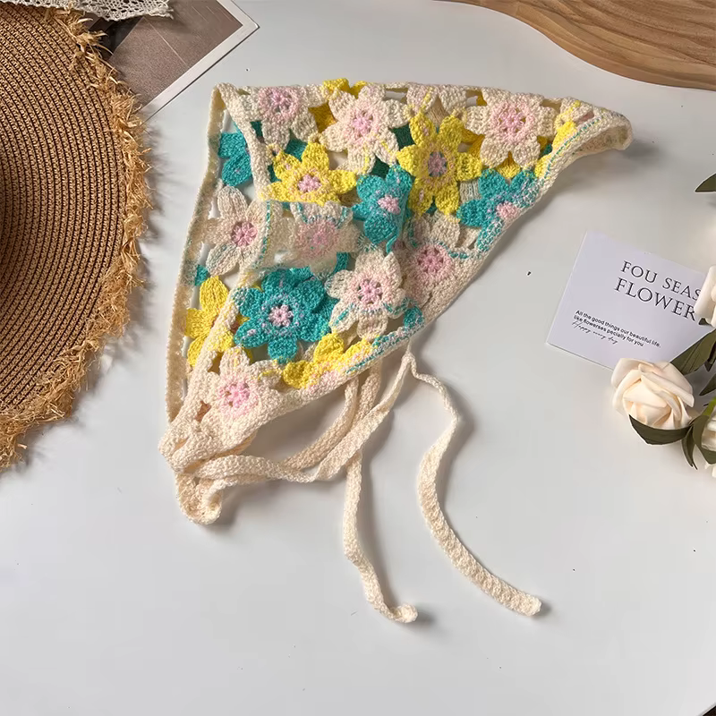 Foulard triangulaire pour femme