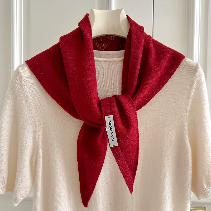 100% nouvelle laine Triangle écharpe pour femmes mode chaud tricoté couleur unie