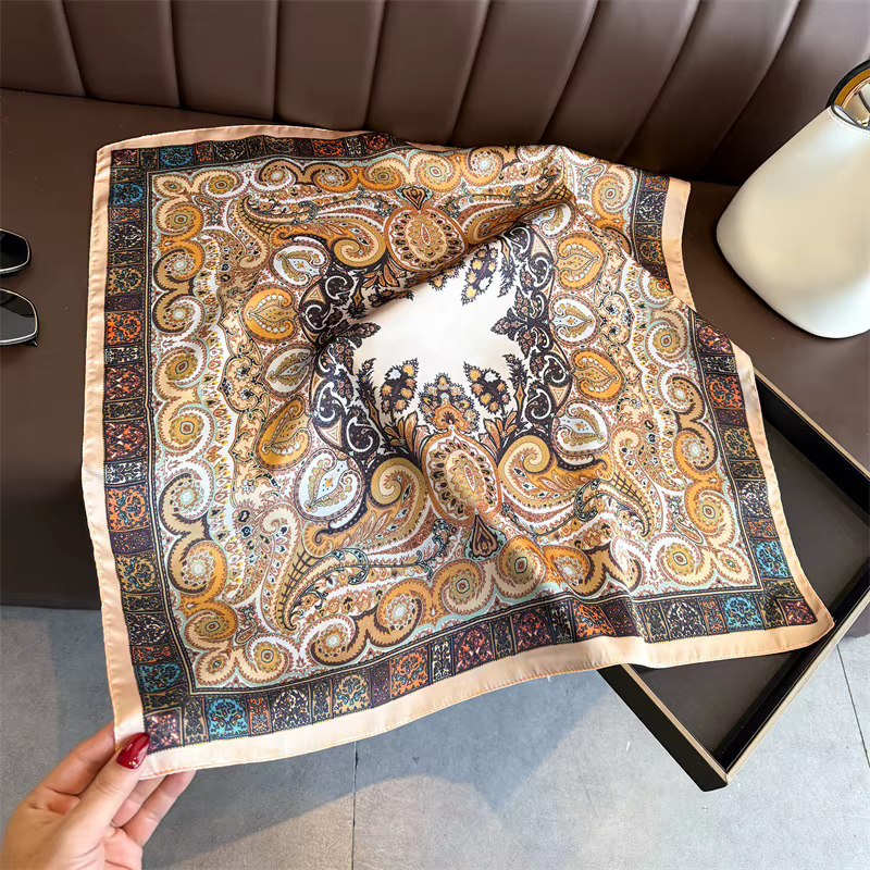 Nouveau foulard carré 2026 pour femmes