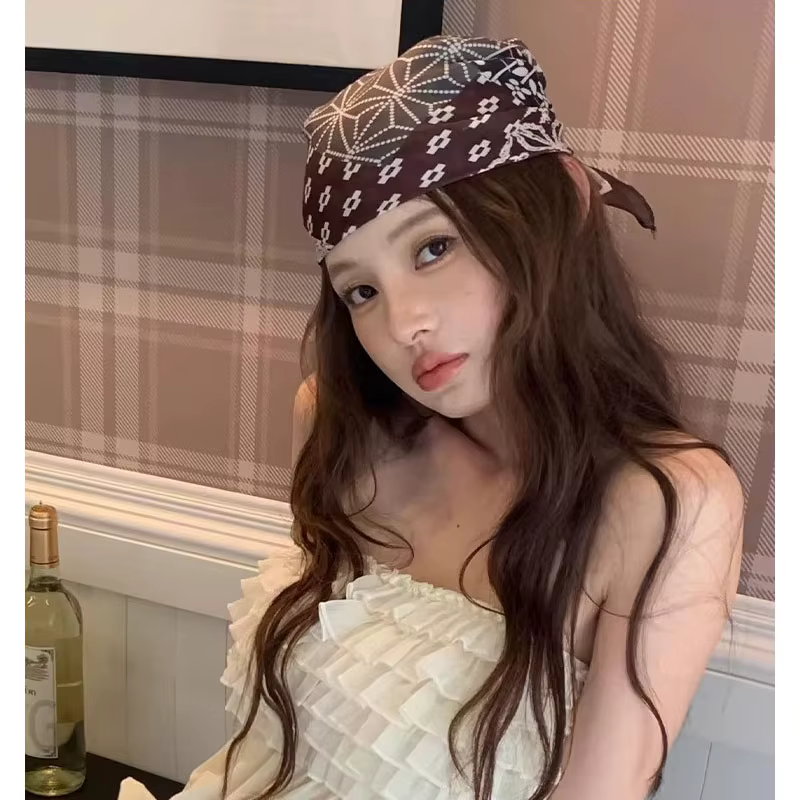 Foulard carré en pur coton Paisley pour femme