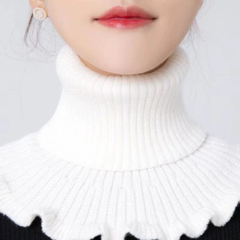 Écharpe tricotée en laine avec faux col pour femme