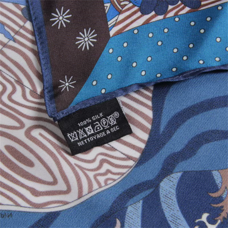 Foulard triangle pour femme