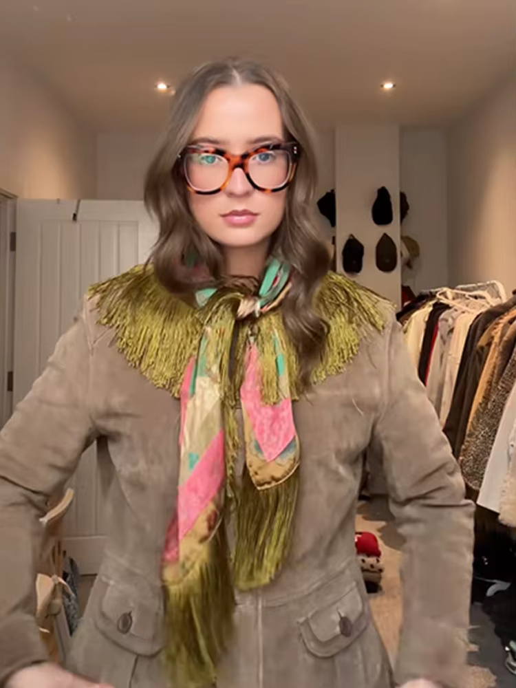 Cardigan en jacquard à panneaux et pompons pour femme