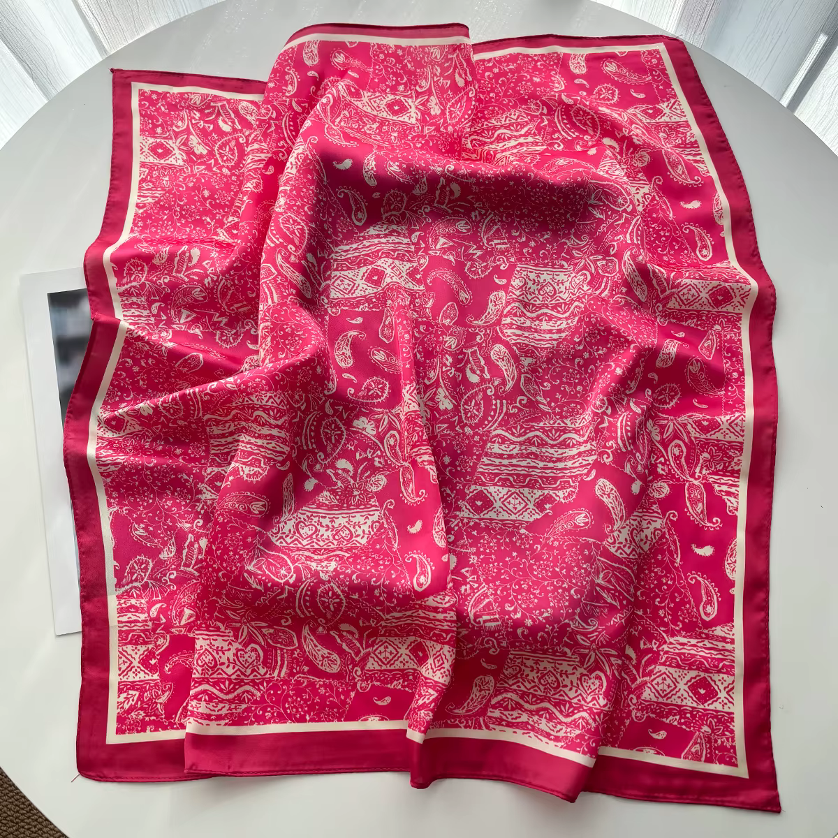 Foulard carré en soie imprimé Imitation pour femmes