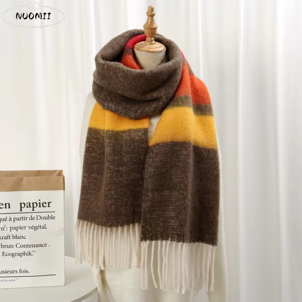 Écharpe en mohair à rayures colorées élégante