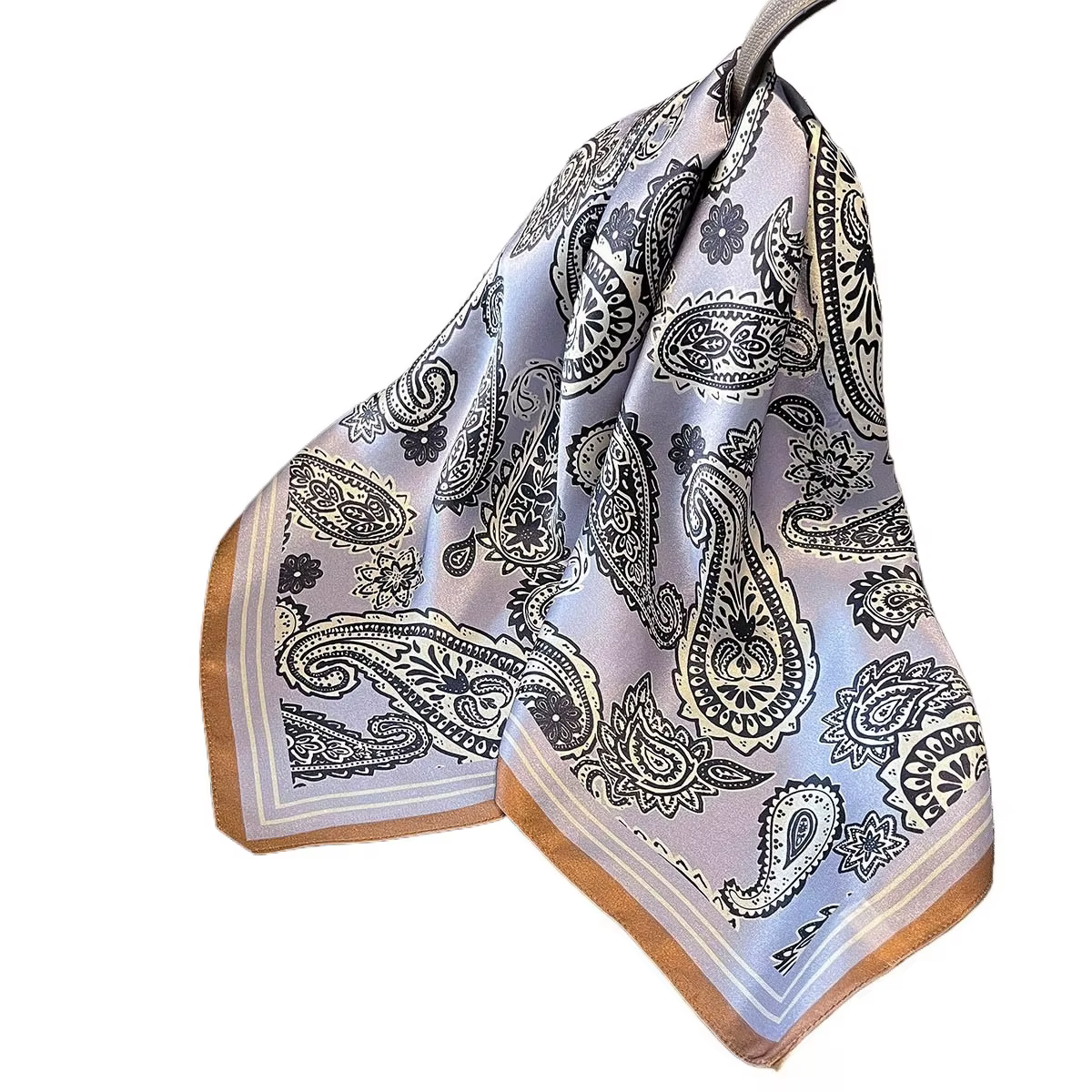 100% foulard en soie naturelle femme Paisley imprimé châle doux mûrier Bandana 68 cm carré