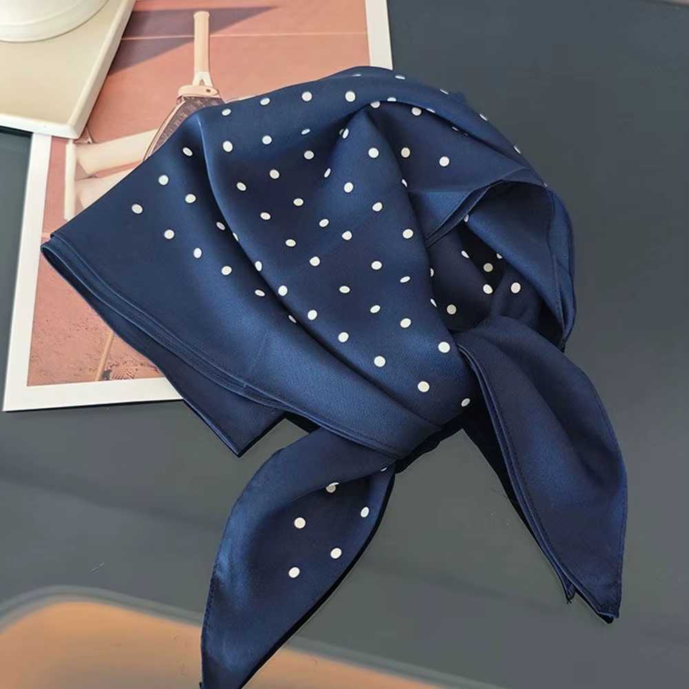 2026 Foulard carré en soie pour femme