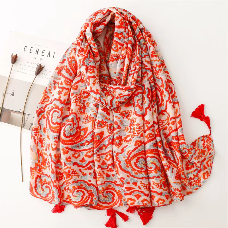 Châle en Viscose avec Pompon