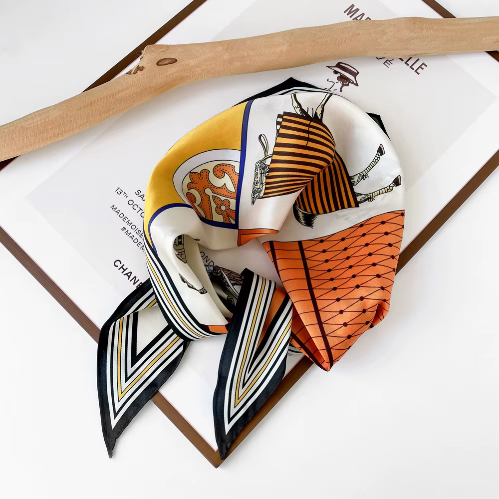 Foulard en sergé en forme de diamant pour femmes au printemps et en été