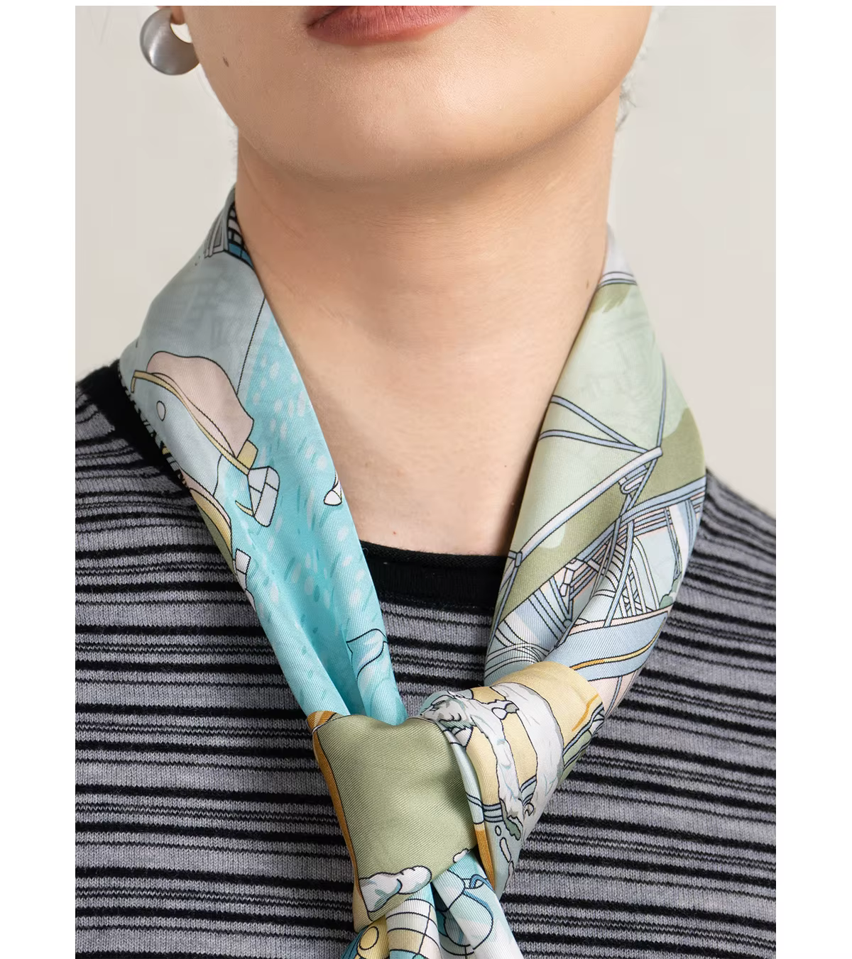 Foulard carré en soie sergé de 90CM
