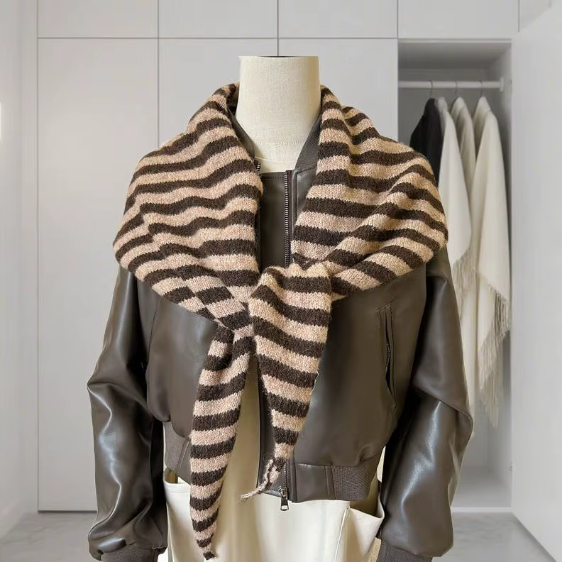 Écharpe triangulaire en laine australienne hiver chaud doux tricoté Triangle
