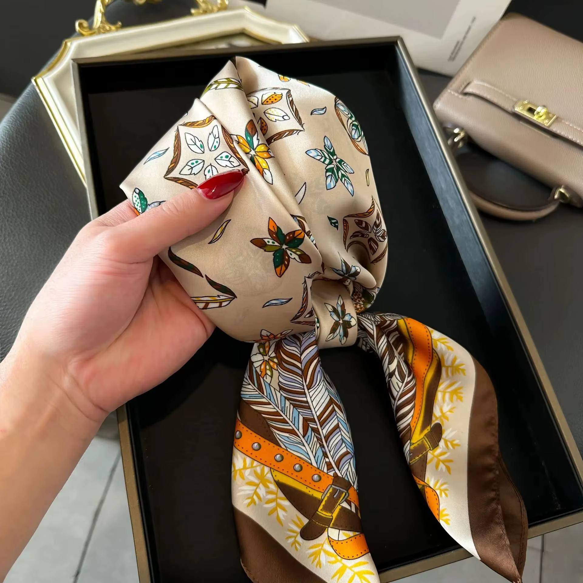 Foulards en soie pour femmes