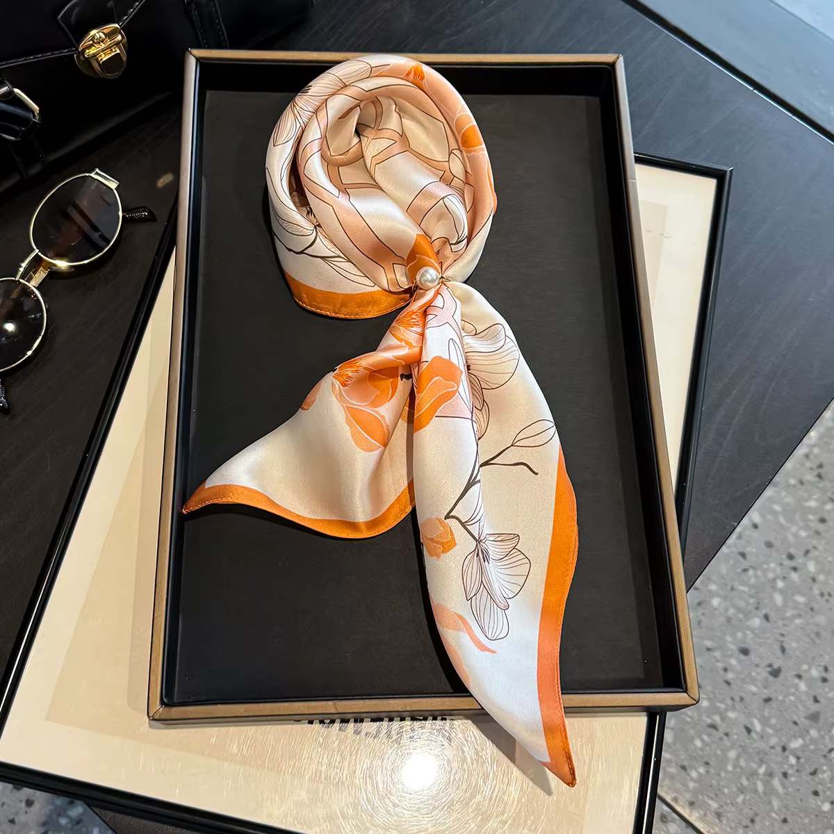 Foulard 100% Soie de Mûrier pour Femme