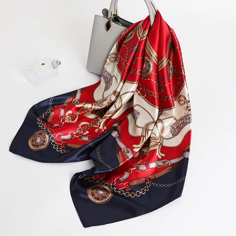 Foulards carrés en soie pour femmes