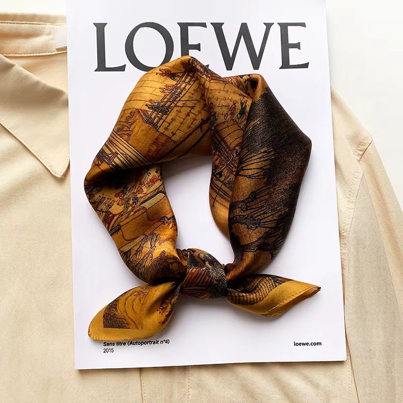 Femmes 70*70 cm carré Foulard en soie/écharpes de luxe enveloppement 2025 cheveux cravate bande sac chaîne doux