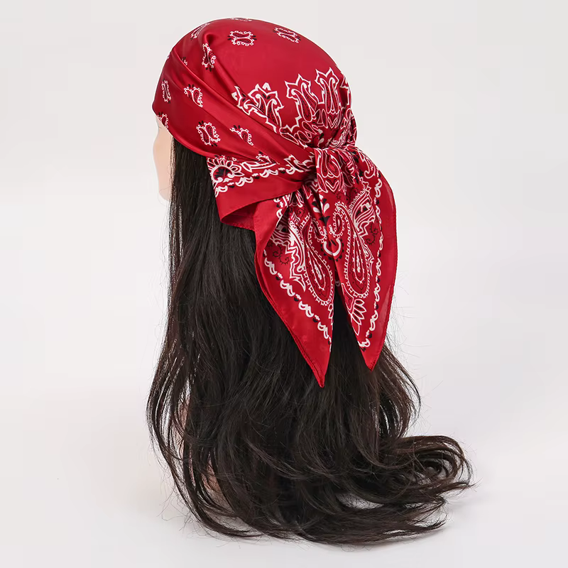 Foulard imprimé Paisley rouge pour femmes