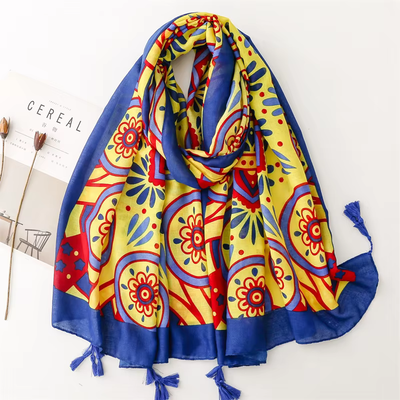 Châle en Viscose avec Pompon