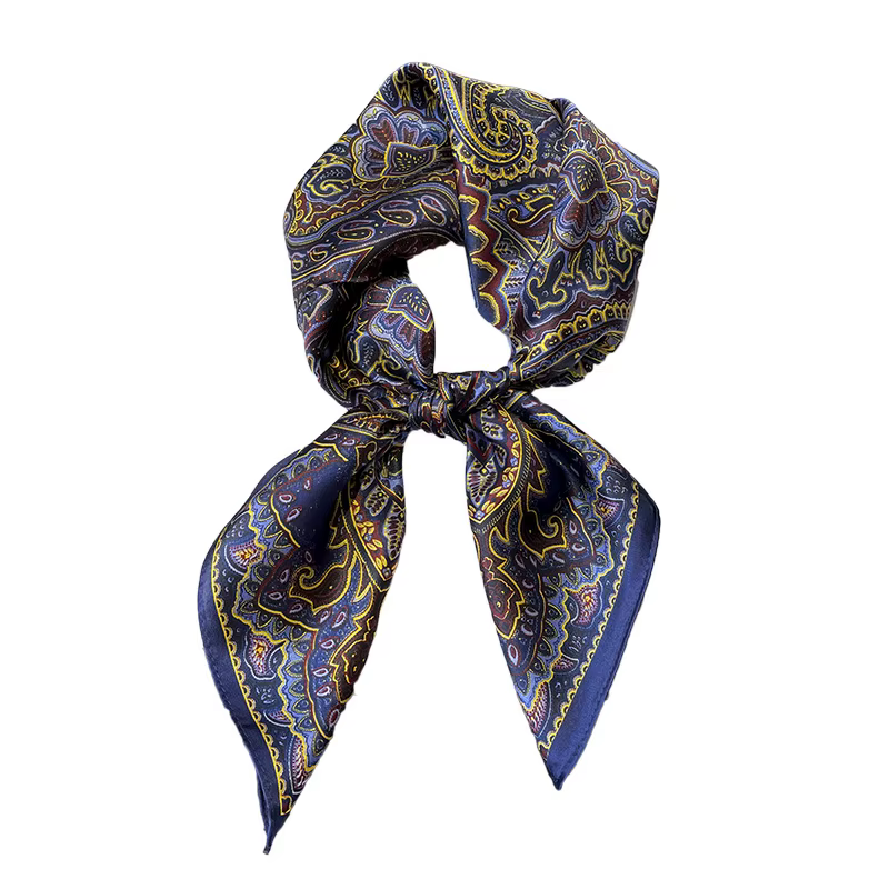 Nouveau Foulard Carré en Soie Bleu à Motifs Floraux 68cm