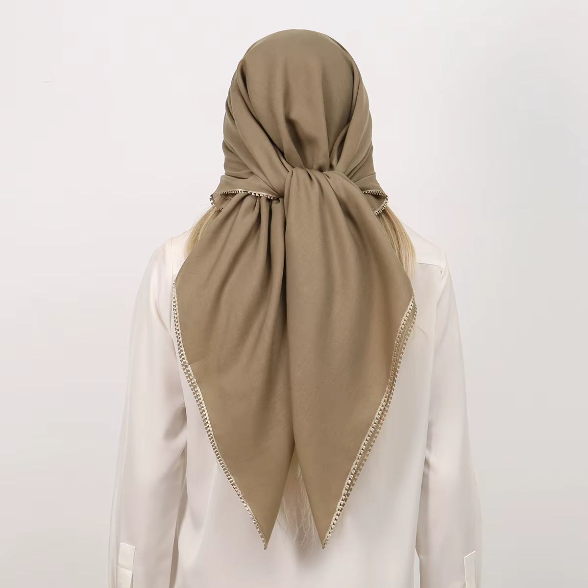 Élégant dentelle carré écharpe châles femme musulman Hijabs dame mode enveloppes été respirant foulard Felame foulards 115*115 cm