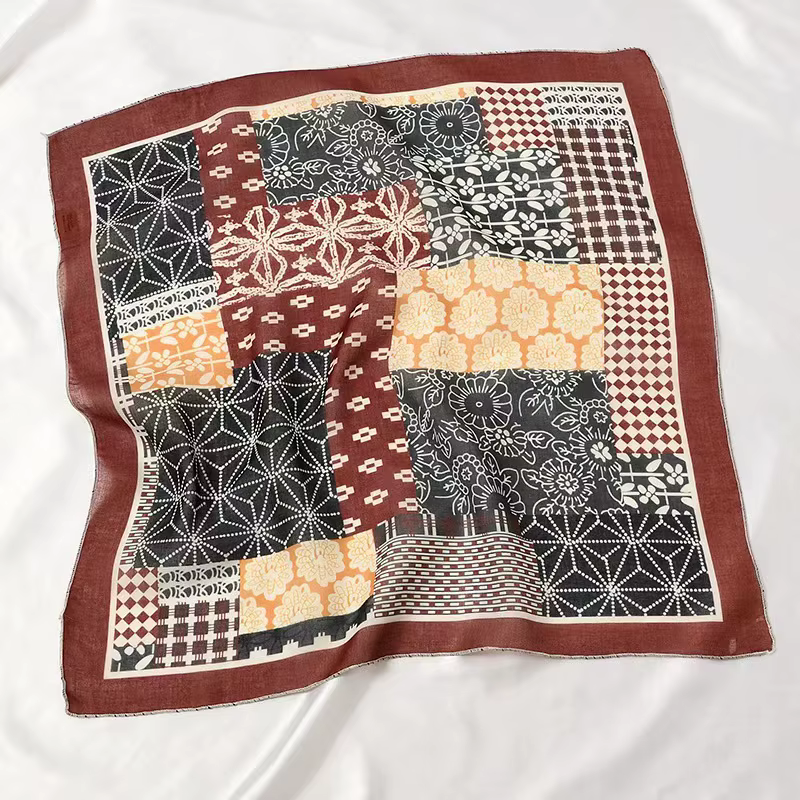 Foulard carré en pur coton Paisley pour femme