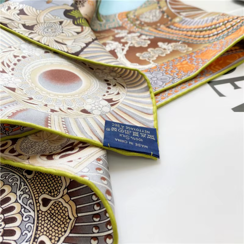 Armure Warrior – foulard en sergé de soie pour femmes