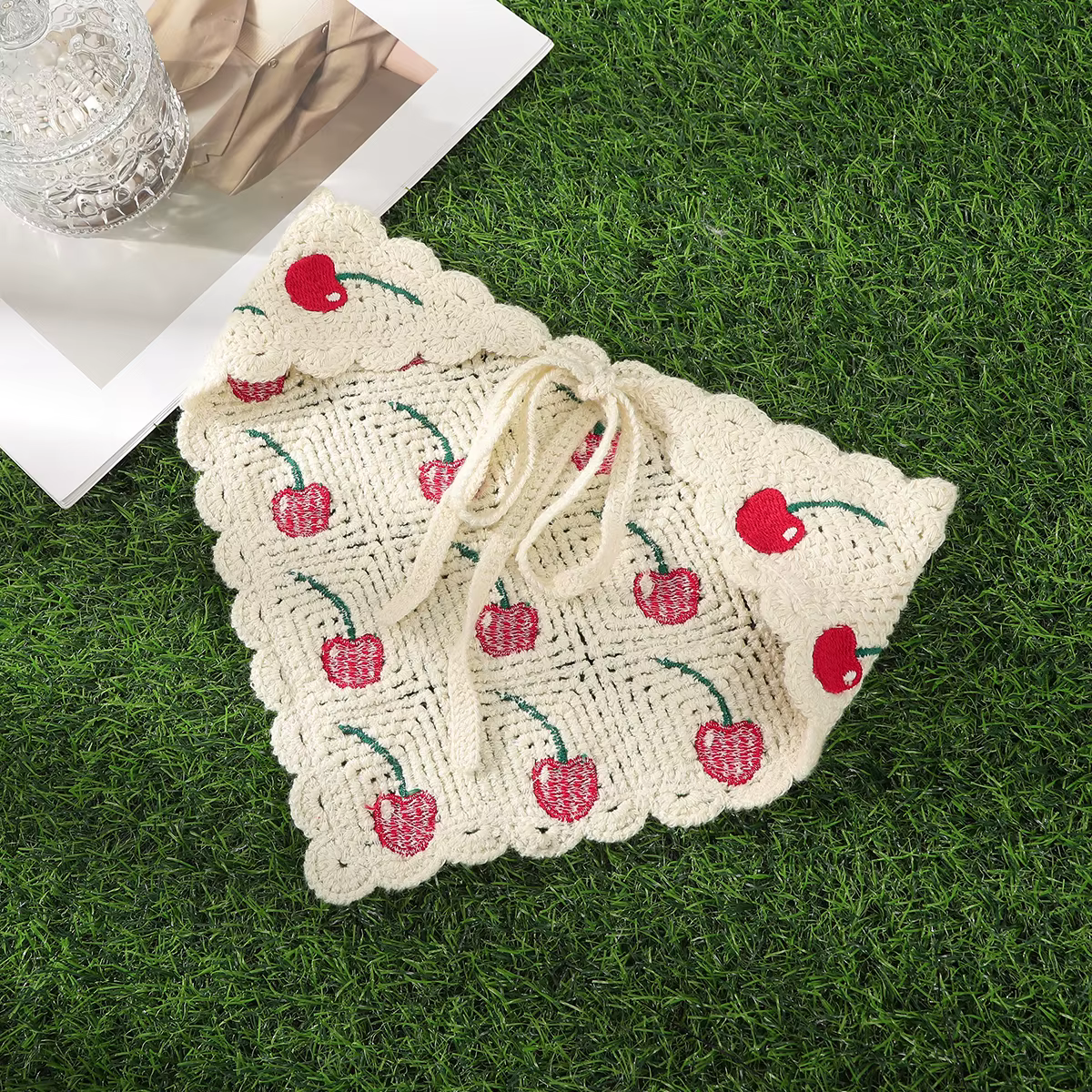 Foulard triangulaire en dentelle cerise pour filles