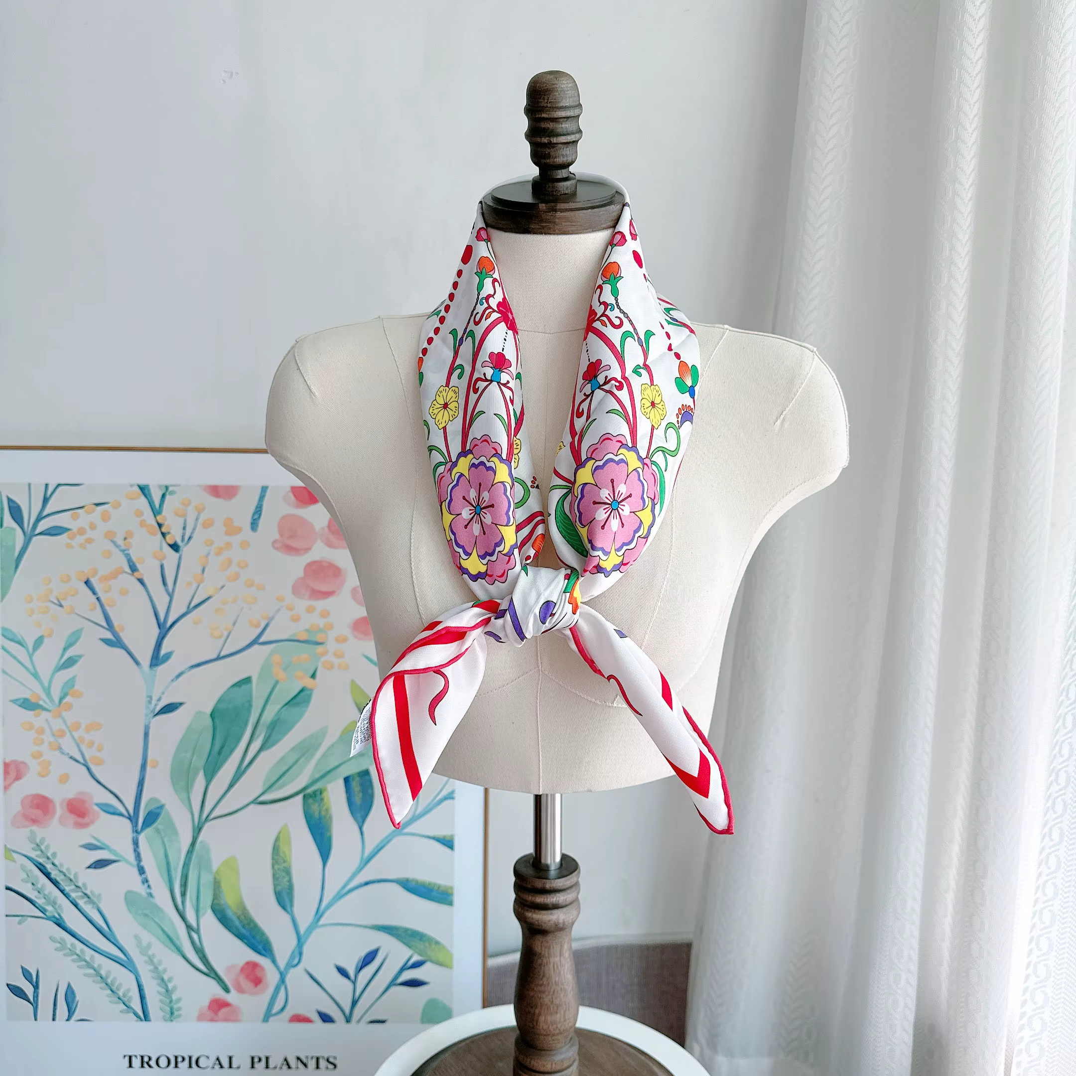 Foulard 100% Soie Rose Brumeux de Luxe
