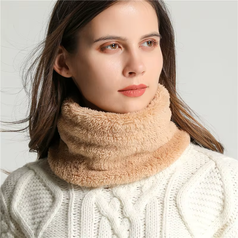 Nouveau chaud cou plus