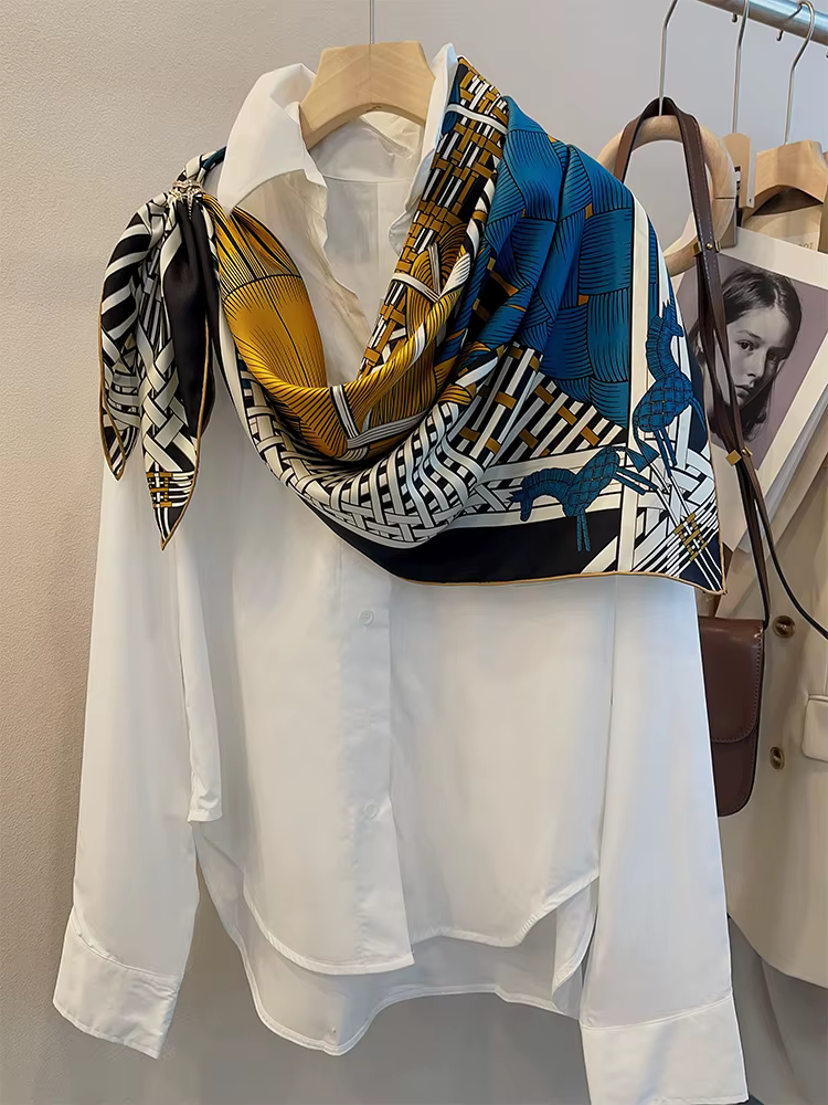 100% foulards en soie de mûrier de luxe concepteur ourlet roulé Bandannas