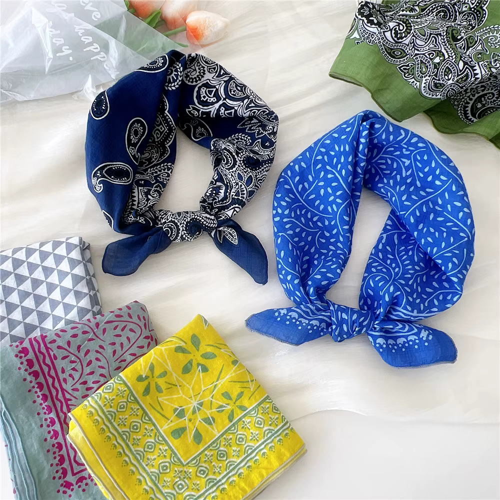 Foulard carré en coton et lin pour femmes