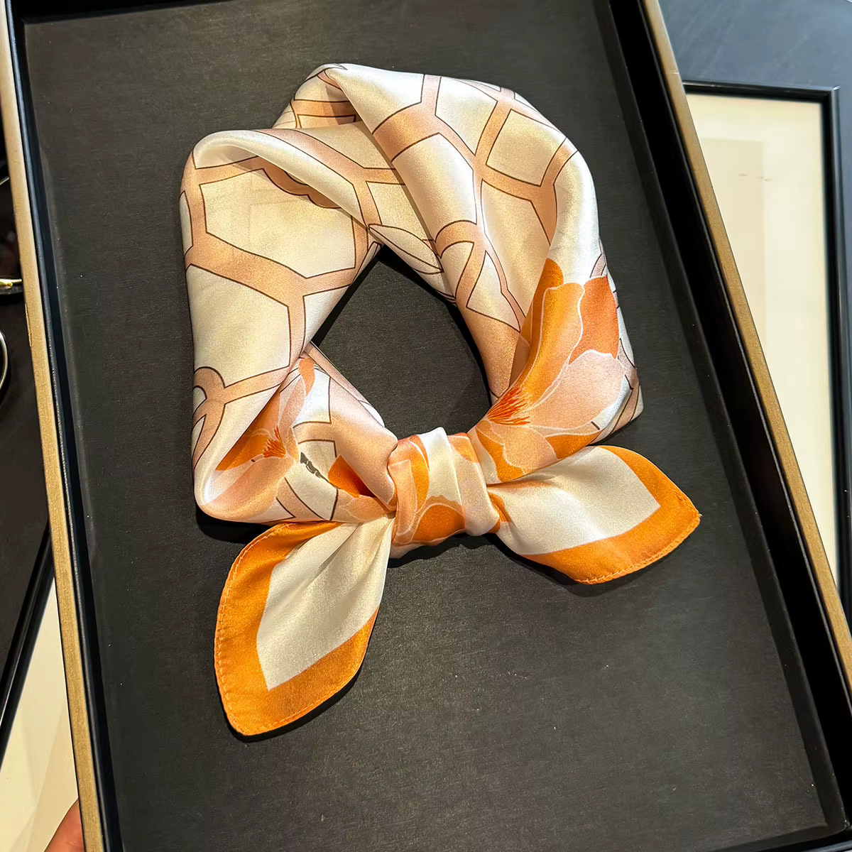 Foulard 100% Soie de Mûrier pour Femme