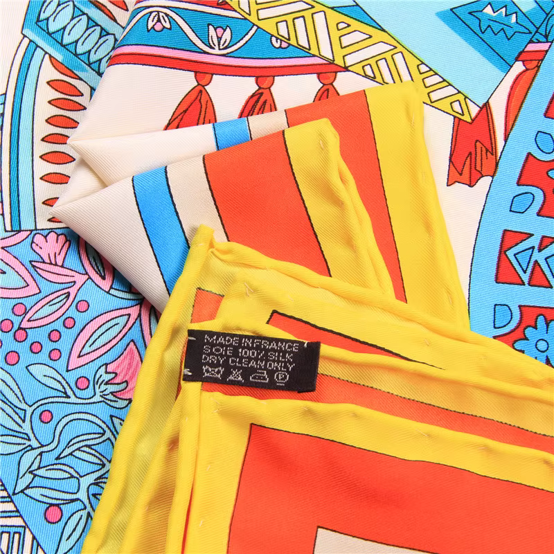 Foulard Carré de Selle de Luxe pour Femme