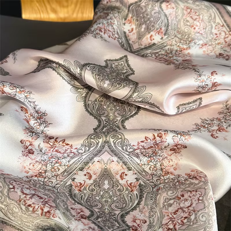 100% foulard en soie rétro croix fleur motif foulards carrés