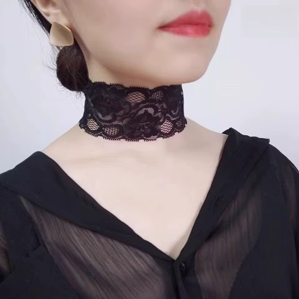 Écharpe de protection du cou en dentelle