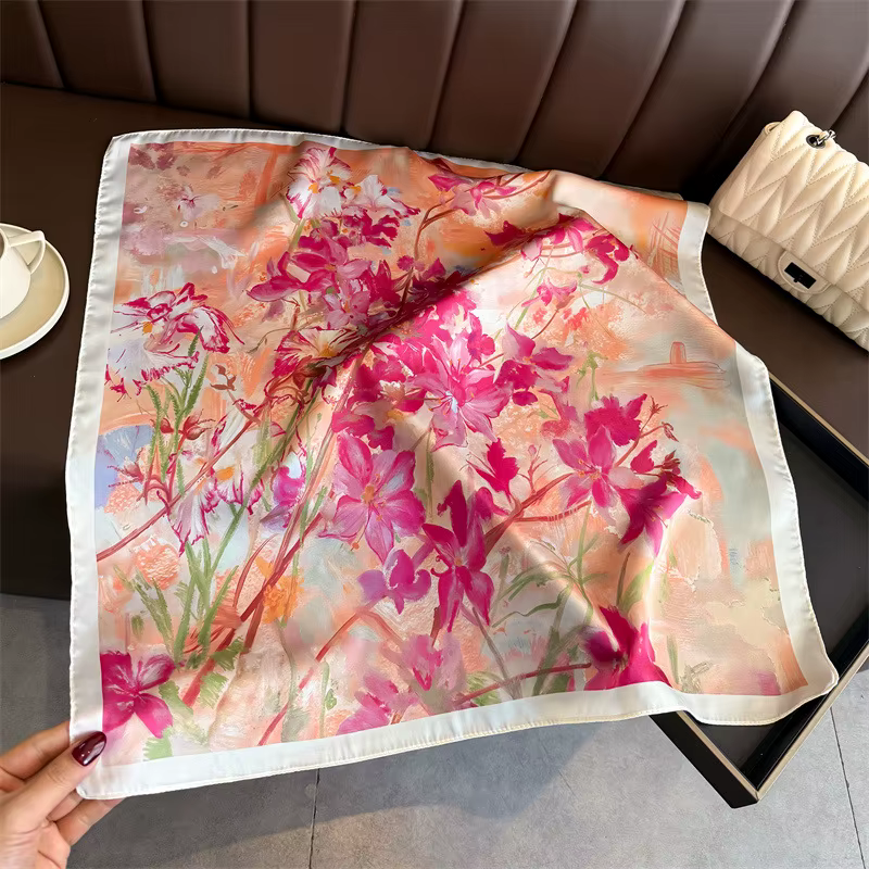 Nouveau Foulard Carré en Soie pour Femme