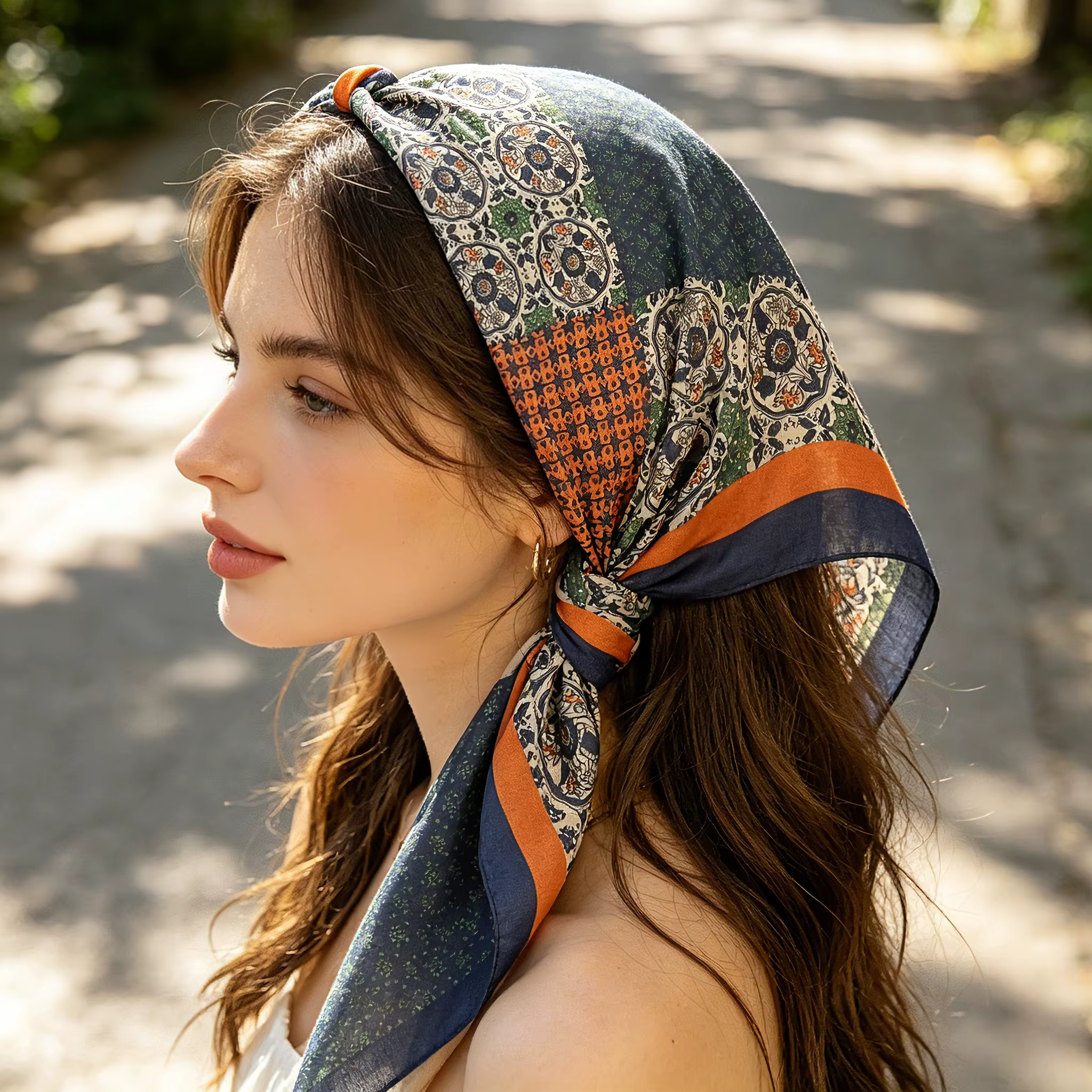 Nouveau Foulard Carré 2026 pour Femme – Élégant Hijab Rétro Paisley
