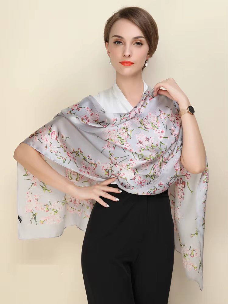 Foulard en soie de mûrier pour femmes