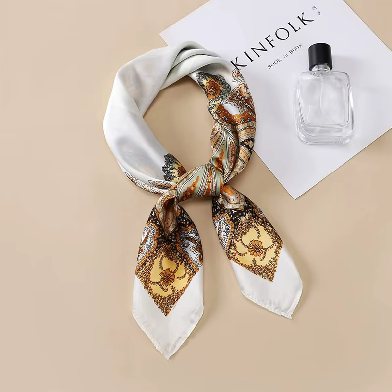 Foulard en soie pour femmes