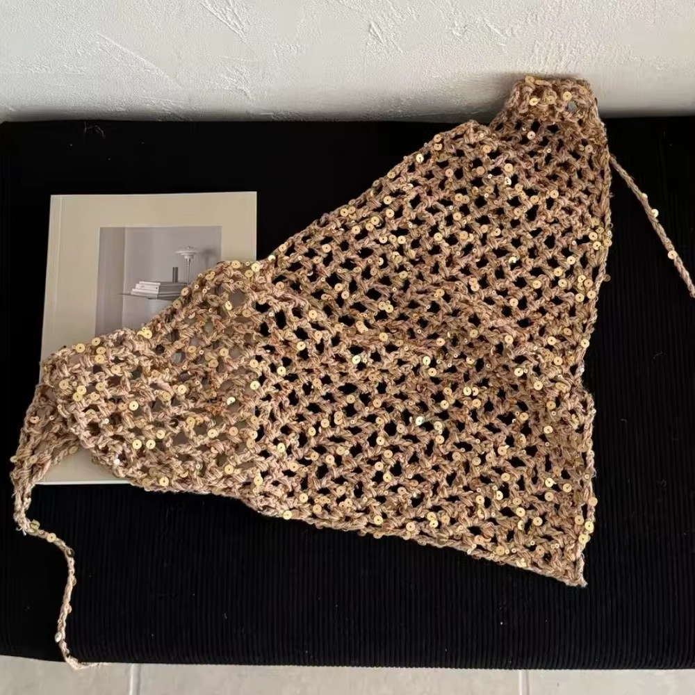 Écharpe triangulaire à sequins