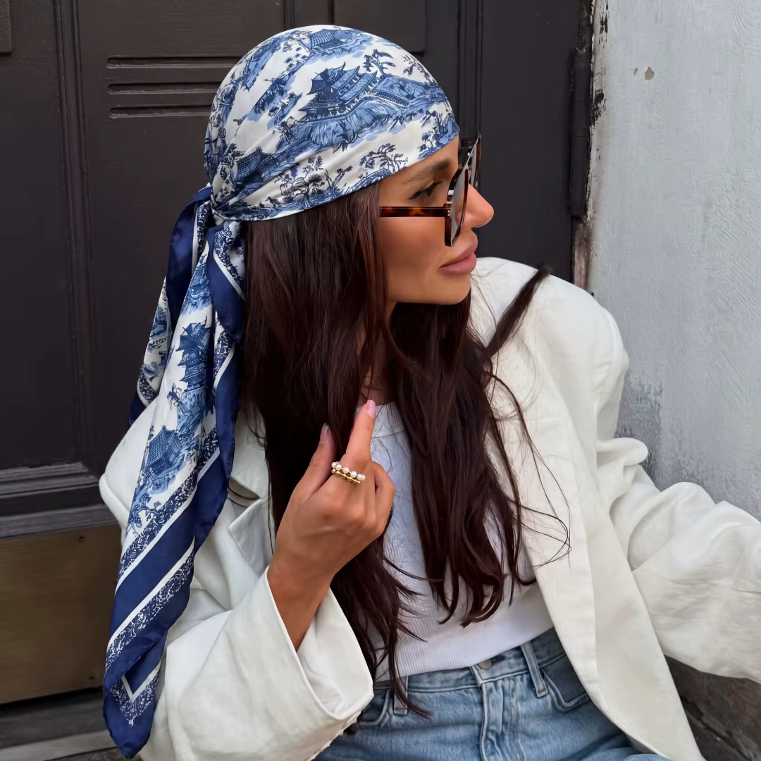 Foulard carré tendance